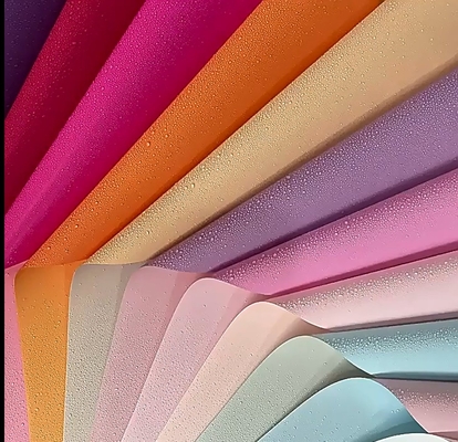 kopen Bloemisten Boeketverpakkingspapier Waterdicht Meerkleurig Solid Color Papier voor Bloemen 58*58cm online manufacture