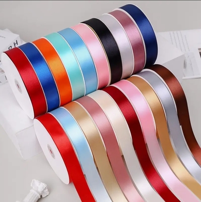 Goede prijs. Decoratie Satin Ribbon Roll Custom Printed voor dubbele en eenzijdige geschenkverpakking online