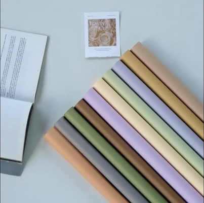 Goede prijs. 2024 Koreaans Mat Waterdicht Vaste Kleur Papier Bloem Verpakkingspapier Boeket Verpakkingen Bloemisten Voorraden Groothandel online