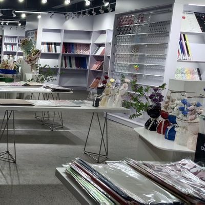 kopen Roze PE Waterdicht Bloemen Wrap Papier 2025 Stijl Direct van Groothandel online vervaardiging