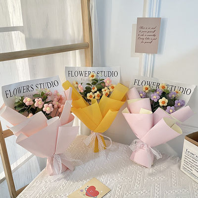 kopen Mooie simulatie bloem pluis boeket 520 Moederdag eeuwige bloem cadeau set om vriendinnen hand boeket sturen online vervaardiging