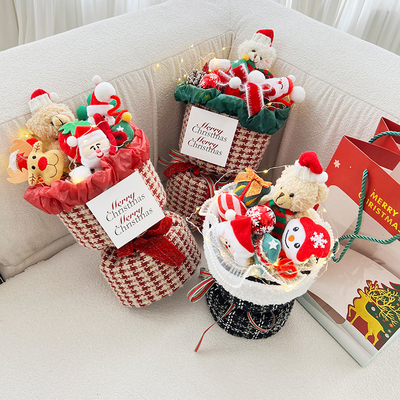 Goede prijs. Kerstcadeau Creatief Cartoon Plush Pop Bouquet Kerstman Pop Afgerond Product Verjaardagscadeau voor vriendin en beste vriend online