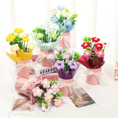 Goede prijs. Bloemen Variëteit Gebreide zonnebloem Puff Hug Bucket Perfect voor Vrouwendag en Moedersdag Viering online