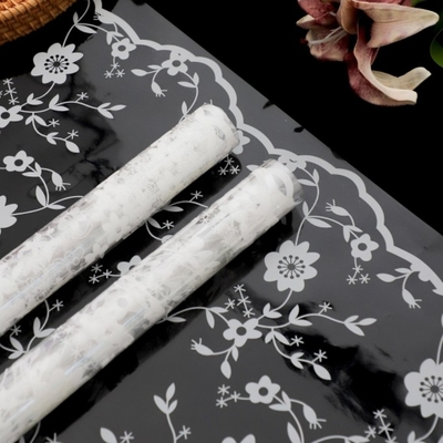 Goede prijs. Yitong imitatie kant kant transparante cellophane boeket waterdicht bloemenverpakkingspapier opp plastic bloemenverpakkingsmateriaal online