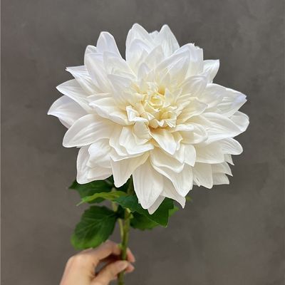 kopen Huissimulatie dahlia binnen eetkamer tafel decoratie, kunstmatige bloemen bruiloftscène fotografie rekwisieten online vervaardiging