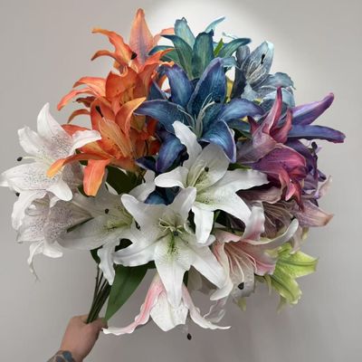 kopen Lelie bloem huis bruiloft kunstmatige bloem woonkamer decoratie huis fotografie accessoire bloem arrangement online vervaardiging