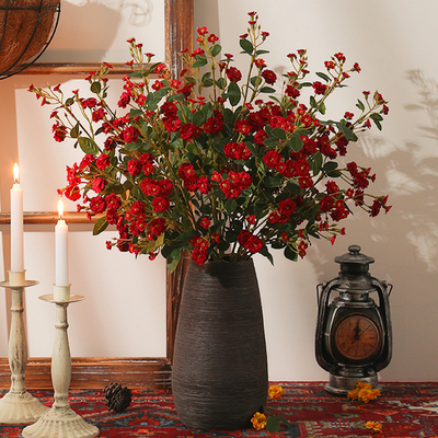 Goede prijs. Simulatie van rozenbloemen Kruisgrens Meerdere hoofden Simulatie van bloemen Kunstmatige boeket Bruiloftsversiering Handheld Fake bloemenornament online