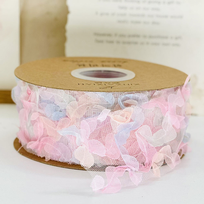Goede prijs. 5cm/100m Polyester Koreaanse stijl Bloemblaadjes met schoenen Bloemkappen Bloembogen DIY Haar accessoires Zijden materiaal online