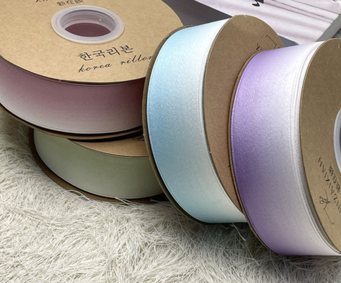 Goede prijs. 4cm Gravieen Kleur Ribbed Tape Dubbelzijdig Gedrukt Ribbon Eco-vriendelijk Materiaal voor DIY Bow Hair Accessories Kledingkop online