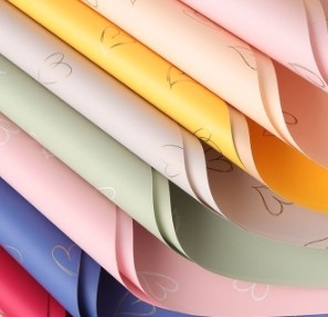 kopen 57*57cm Sweetheart waterdicht bloemenpapier voor verzendtijd 30-45 dagen online manufacture