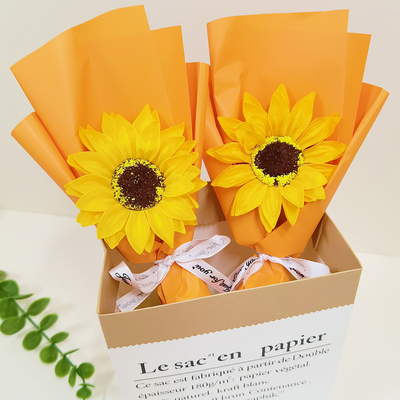 Goede prijs. Afsluiting seizoen simulatie bloem zonnebloem boeket mini afgewerkt zonnebloem roos zeep bloem souvenir online
