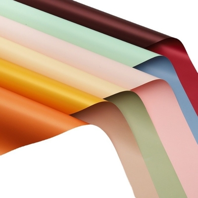 Goede prijs. Groothandel in hoogwaardige materialen voor bloemenverpakkingspapier, tweekleurig Ouya-papier, bloemenverpakkingspapier, geschenkpakketpapier online