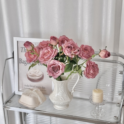 Goede prijs. Retro verkoolde rand 3-kop roos, olieverf-achtige kunstbloem, gedroogde bloemenboeket, boeket, kunstbloemenarrangement, fotorequis online