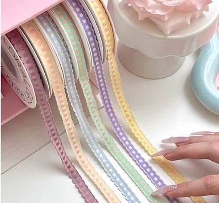 kopen Lace Jumping Grid Ribbon Flower Bundle Bow Tie Cake Baking Ribbon Floral Art Handgemaakt DIY materiaal online vervaardiging