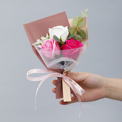 kopen Valentijnsdag mini boeket, roze zeep, eeuwige bloem, aromatherapie cadeau doos, DIY souvenir cadeau groothandel online vervaardiging