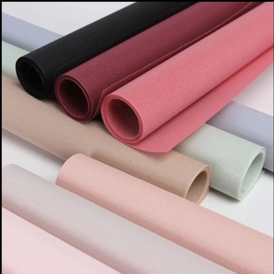 Goede prijs 70-80 gm PP Plastic Film Flower Bouquet Wrapping Paper met Solid Color Printing online