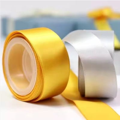 Goede prijs. Op maat gemaakte dubbel gezichts satine lint 6 mm hoog licht voor Valentijnsdag cadeau decoratie online