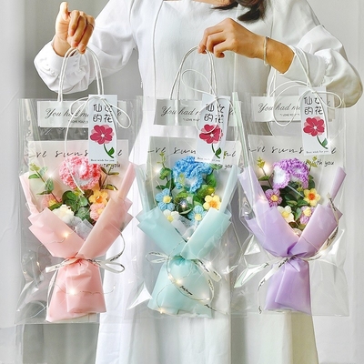 Goede prijs. Handgemaakte zonnebloem anjer gebreide boeket creatief kant-en-klaar cadeau voor Bestie's verjaardag/kerst Rozen geïnspireerde garen bloemen online