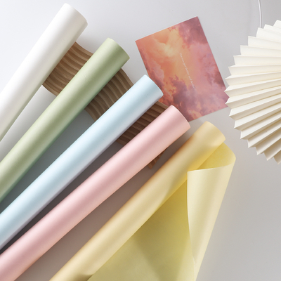 Goede prijs. Nieuwe collectie Solid-Color Phoenix Craft Paper Heavy-Duty Kraft Wrapping met superieure treksterkte voor bruiloft bloemenarrangementen online