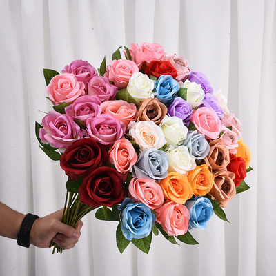 Goede prijs. Handgemaakte imitatie rozen voor bruiloft huis Valentijnsdag decoratie online