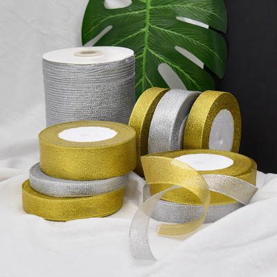Goede prijs. Gouden en zilveren uien met accessoires voor het versieren van de boog, kerstversiering, gouden en zilveren uien gaasgordel, grensoverschrijdend populaire lintboog online