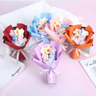 Goede prijs. Voltooide moeder Valentijnsdag Crochet Boeket Creatieve kunstmatige bloemen Gebreide puff boeket voor bloemen online