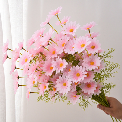 Goede prijs. Kamille en Daisy Simulatie Bloemen Woonkamer Decoratie Huis Decoratie Fotografie Requisiten Bruiloft Handgetrokken Bloemen Fake Bloemen online
