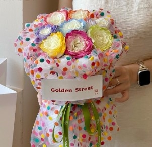 Goede prijs. Kleurrijk polka dot dopamine mesh bloemen verpakkingspapier online