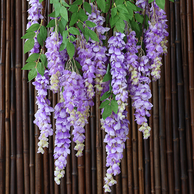 Goede prijs. Simulatie van gigantische wisteria bloemen met lange takken, kunststof nep bloemen, zijde bloemen, binnenwoning, hangende rotan strips, fotografie decoratie online