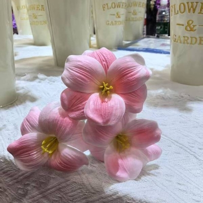 Goede prijs. PU kunstmatige tulpen openings glimlach Brownie kunstmatige tulpen bruiloft boeket Kunstmatige tulpen decoratie online