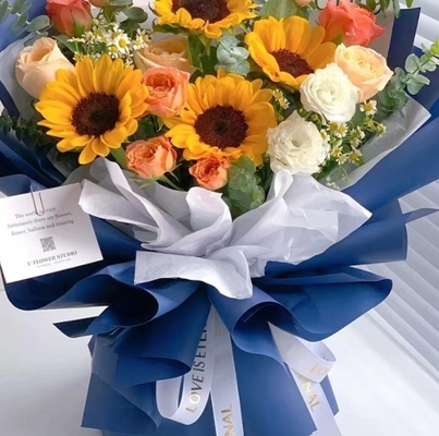 Goede prijs. Groothandel bloemenverpakkingspapier, enkelkleurig papier, Fenghua-papier, waterdicht zacht licht, Ouya-papier, bloemenwinkelverpakkingspapier en verpakkingsmaterialen online