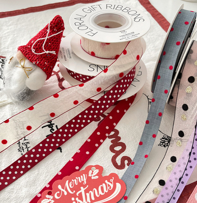 Goede prijs. DIY Verpakking Essentials Witte Polka Dot Ribbon Mensgemaakte Boogdas en Bloemenarrangement online