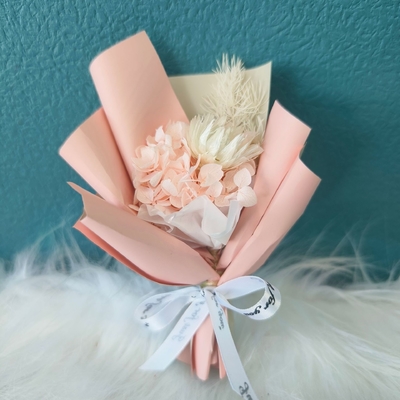 Goede prijs. Eeuwige bloem, baby's breath, mini frisse en delicate boeket, gedroogde roos, mini exquisite souvenir online