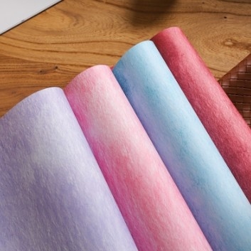 Goede prijs. Bloemistwikkel- en boeketverpakkingspapier in inktgeverfde textuur met een breed scala aan kleuren online