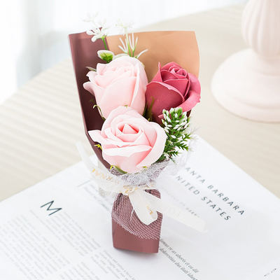 Goede prijs. Kerstmis- en Valentijnsdag aromatherapie Cadeauset Geschenkdoos Mini Zeep Rozenboeket online
