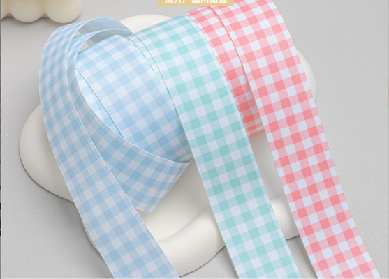 Goede prijs. Hoge vasthoudendheid handgemaakte haar accessoires zijdegordels kleding accessoires cadeau doos verpakking dot raster gestreepte melk lint online