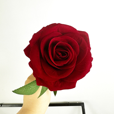 Goede prijs. Simulatie Roos Valentijnsdag Plastic Boeket Home Decor Fake Bloemen Woonkamer Eetkamer Tafel Bloem Arrangement Gedroogde bloemen Decoratie online
