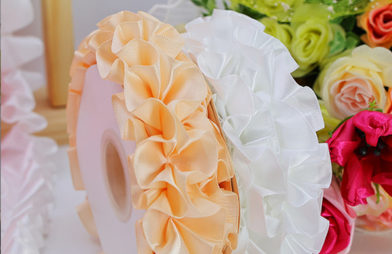 Goede prijs. 5cm/5m Wit gevouwen parels Boeket Verpakking Ribbon Bloemenwinkel en Stoffen kanten online