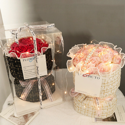 Goede prijs. Valentijnsdag Moederdag Verjaardagscadeau Luxe Gloeiende Kunstmatige Eeuwige Bloemen Anjer Rozen Zeep Bloemboeket online