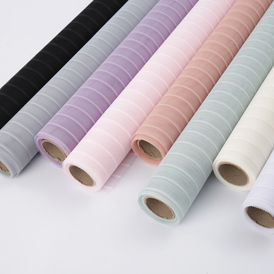 Goede prijs. De Streep Deco Mesh Roll 70-80gsm van bloemistwrapping packing polyester online
